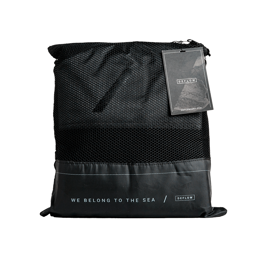 Funda tabla surf modelo Round dentro de su bolsa protectora
