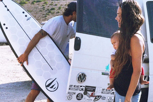Encuentra el equipamiento para tu escuela y tablas de surf de escuela