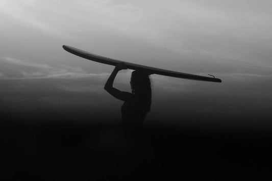 Descubre dónde hacer surf en Andalucía.