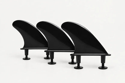 foto horizontal de las 3 quillas vps para tablas de surf para principiantes