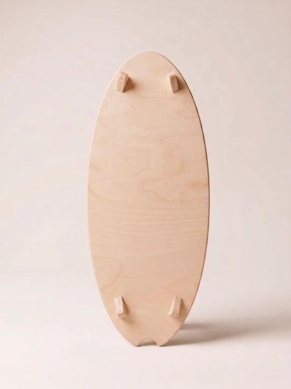 Tabla de equilibrio de surf por detrás.