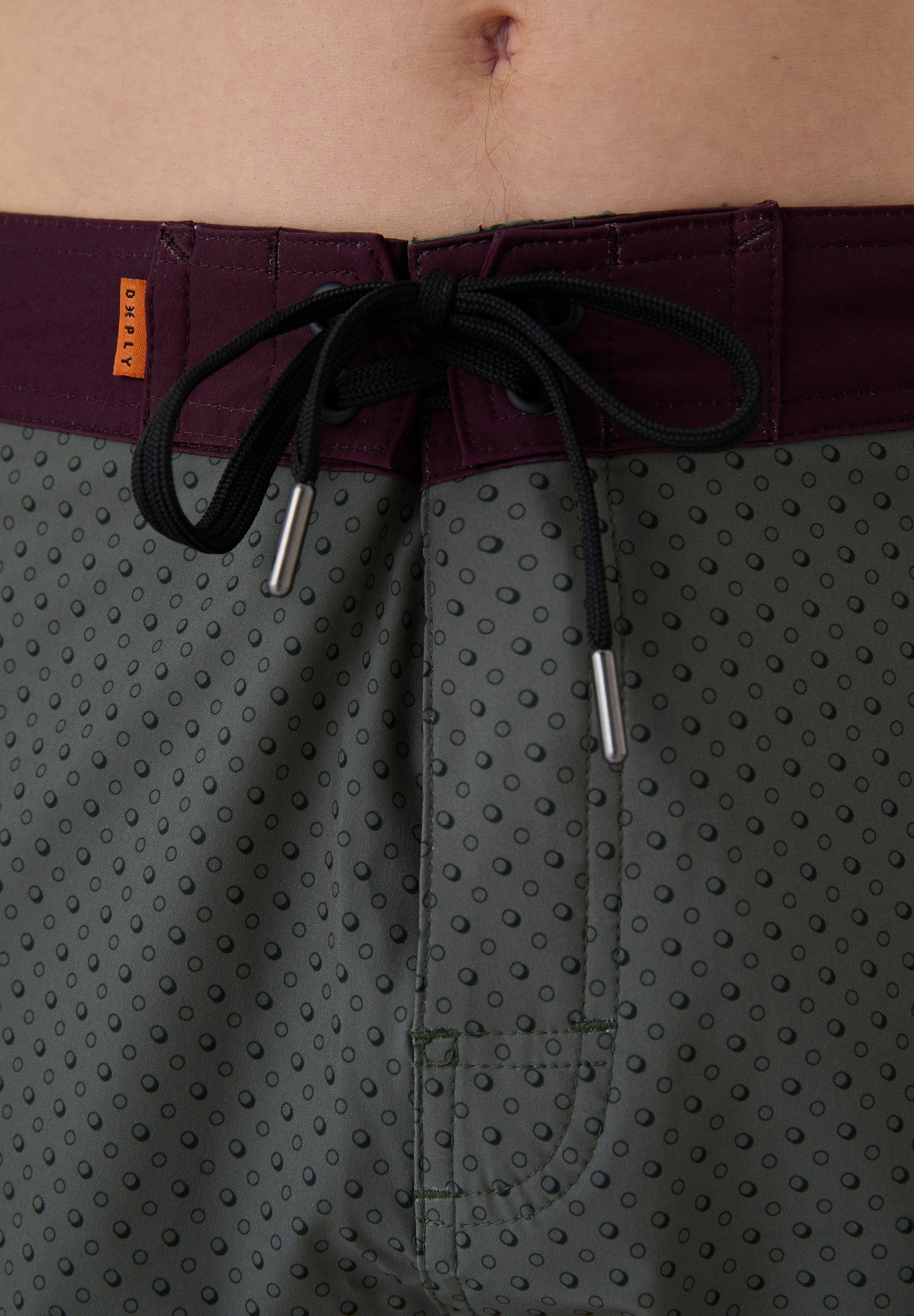 Bañador boardshort Deeply Beach hombre vista lateral largo