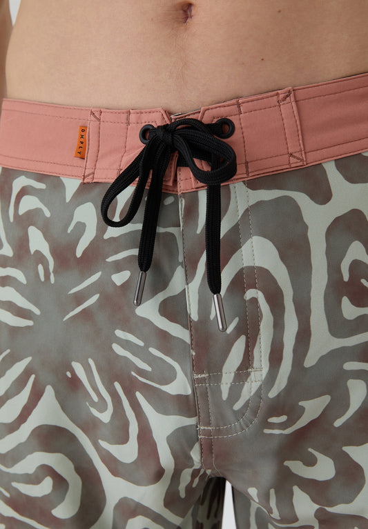 Detalle cintura y cordón coral bañador surf hombre Deeply Beach verde