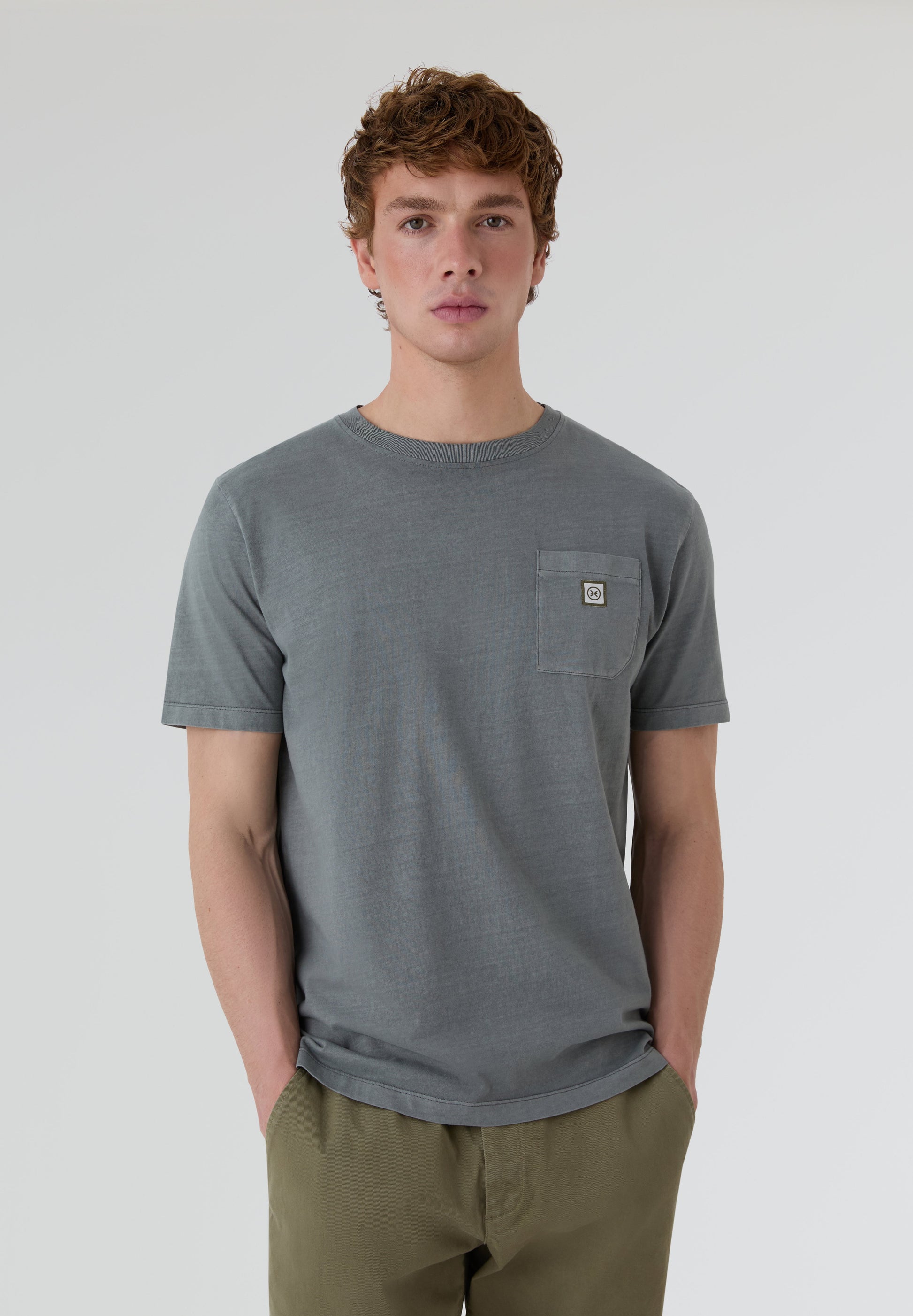 Camiseta Logo Line Gris - Ropa