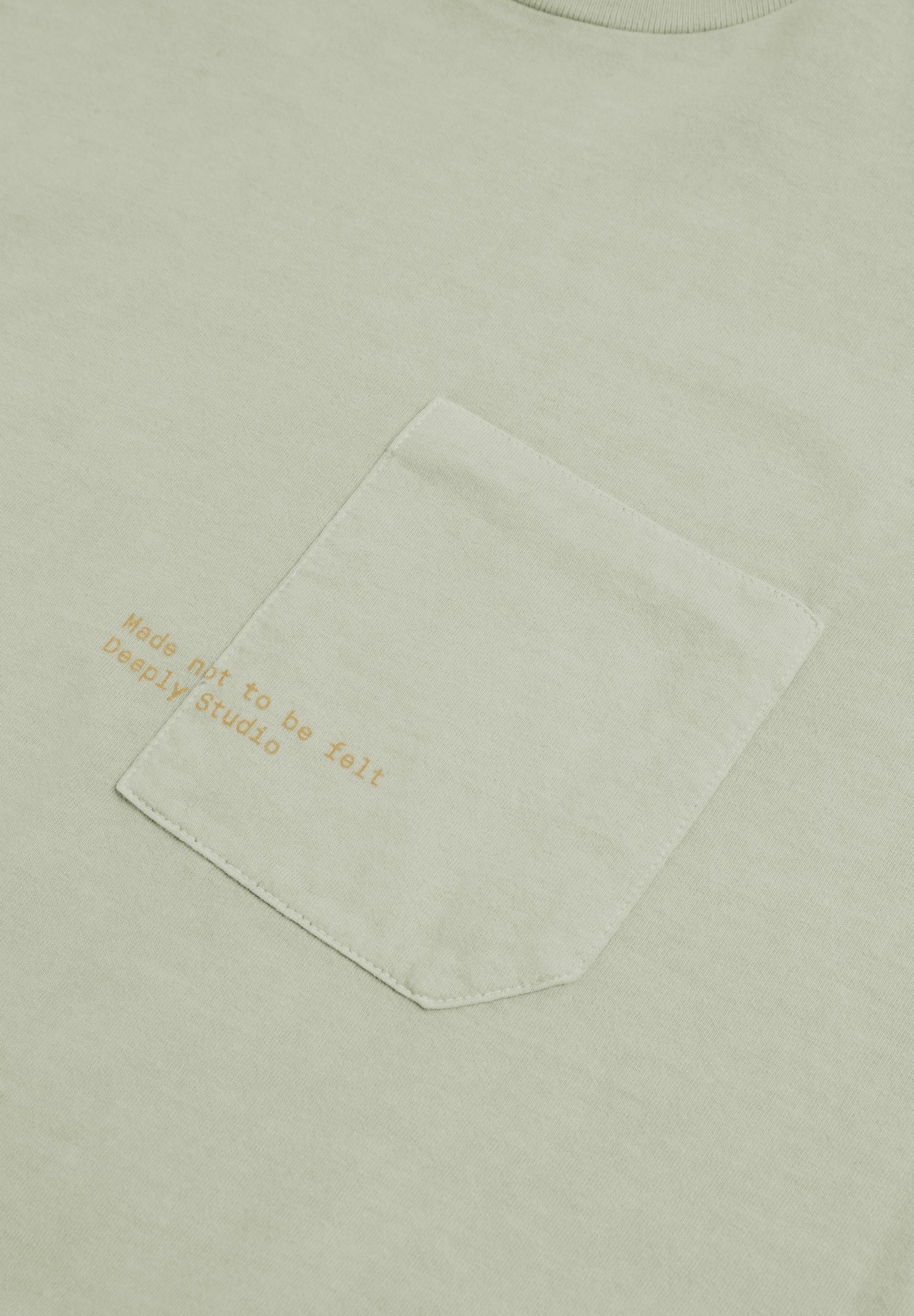 Camiseta Bolsillo Gráfico Caqui - Ropa