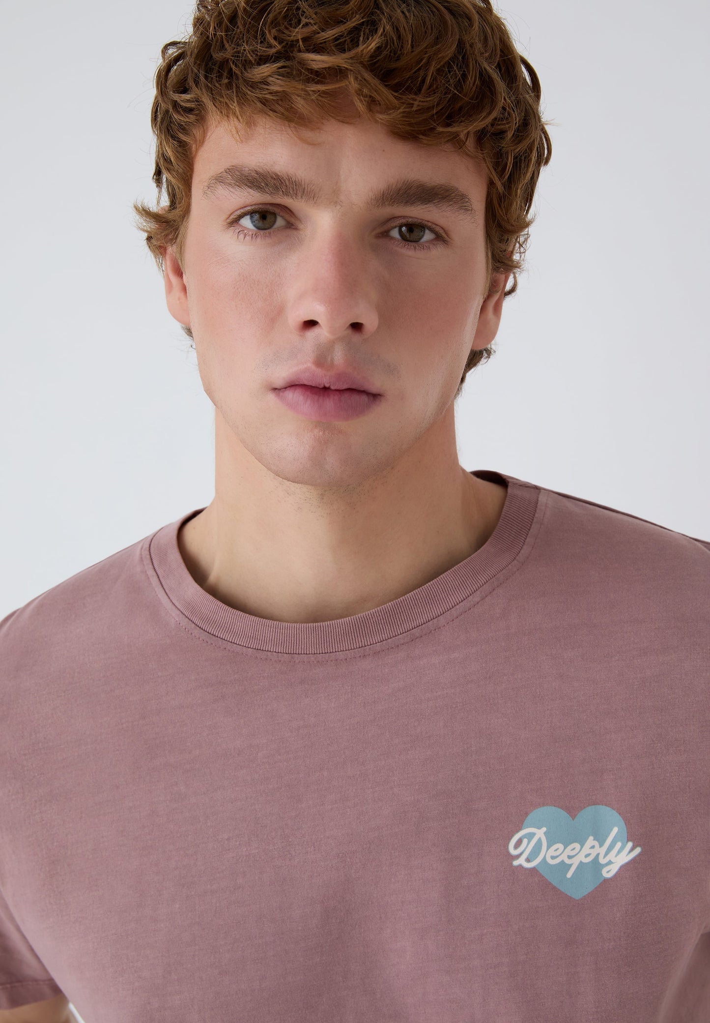 Camiseta Salted Hearts Rosa Antiguo - Ropa