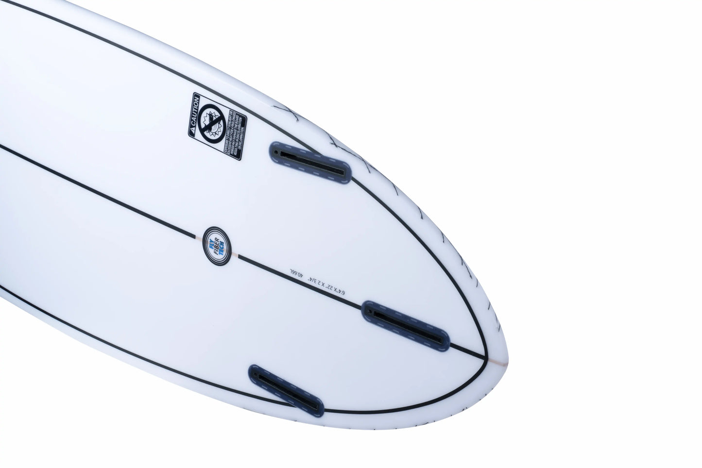 Detalle de la cola de una tabla surf fibra blanca Flysurf Apolo.